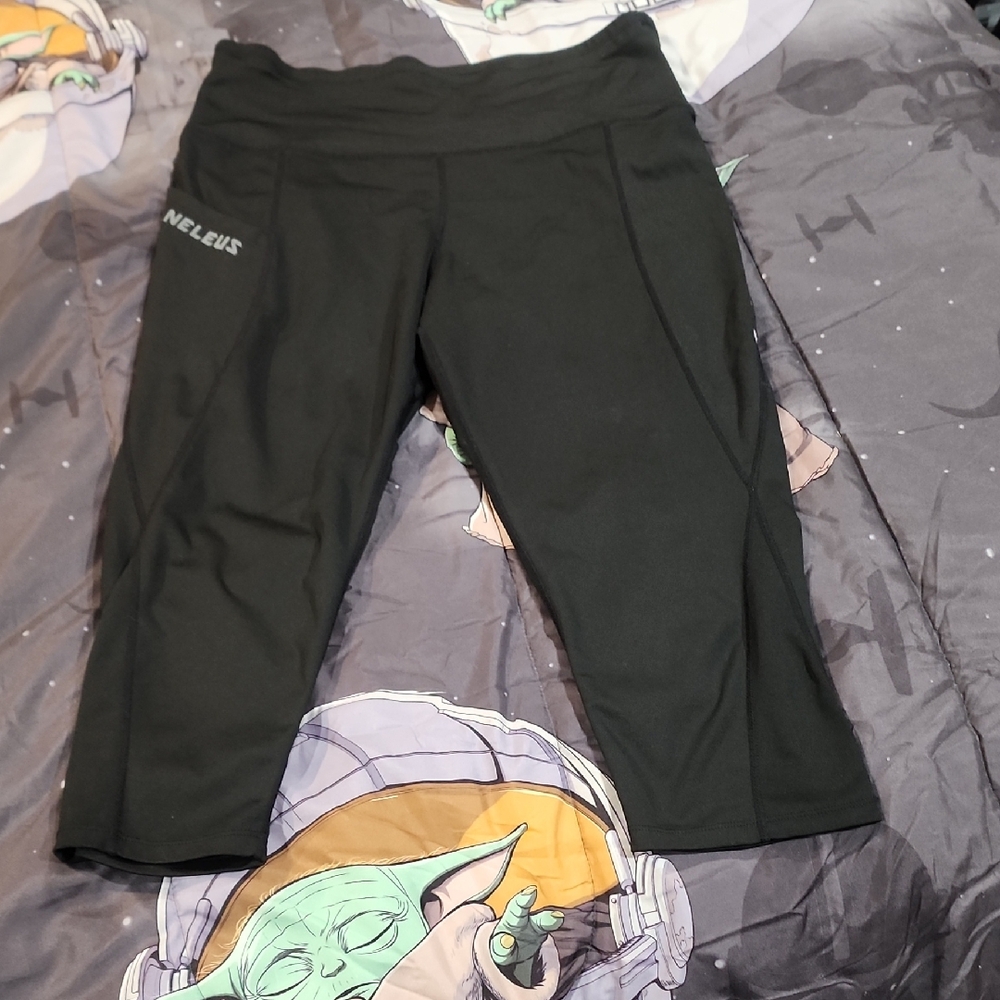 NELEUS - Womans Yoga/Workout Capris
